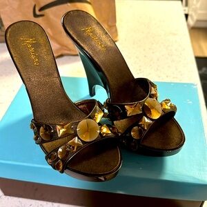 Gorgeous Brown Guess by Marciano Platform Sandal Heels